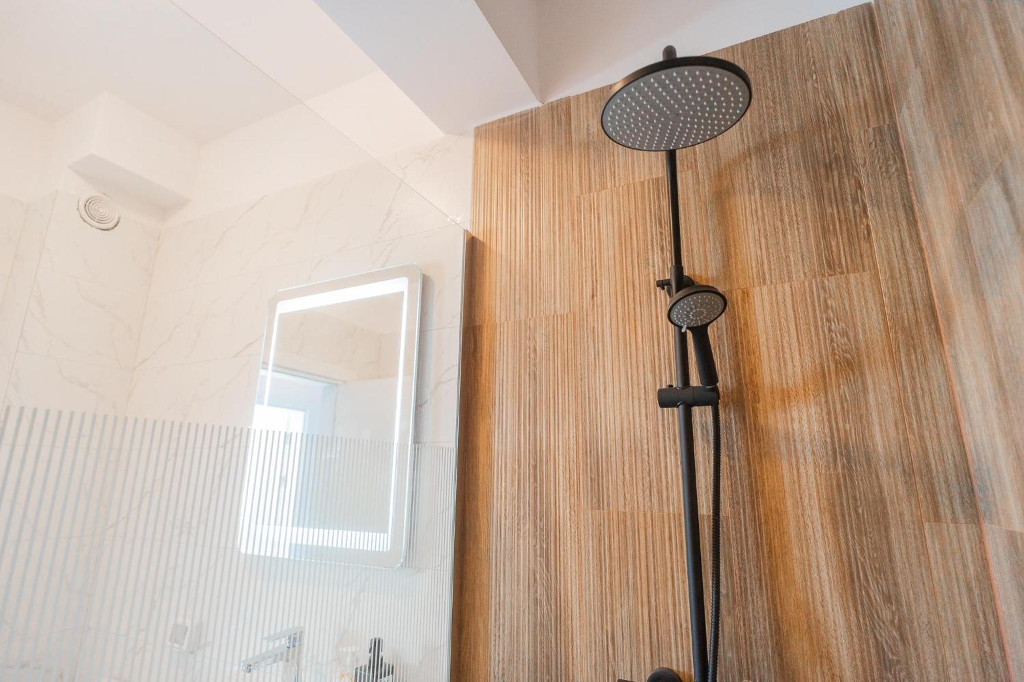 Elegant & Relaxing Gem Apartment Bucharest